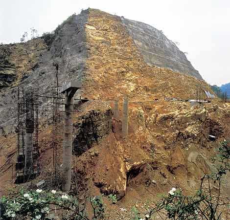 ߅�������A(y��)�y